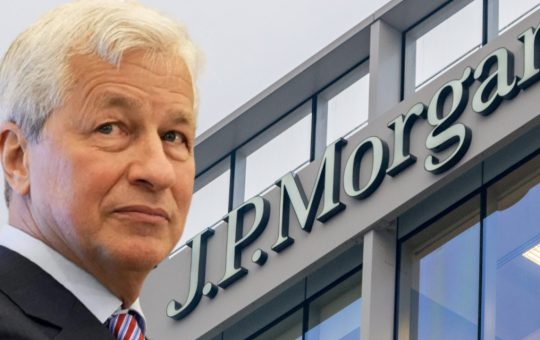 JPMorgan CEO: Bitcoin Has No Intrinsic Value, Regulators Will 'Regulate the Hell out of It'