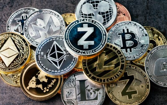 Top 5 Best Altcoins to Invest in for 2022