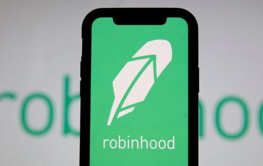 Robinhood on Listing More Cryptocurrencies: 'It's Important That We Get a Bit More Clarity From Regulators'