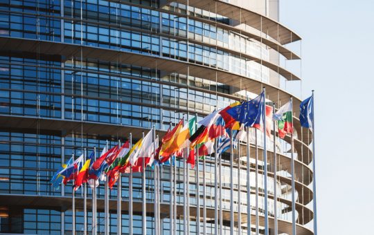 Key EU Parliament Committee Approves MiCA Deal to Regulate Crypto