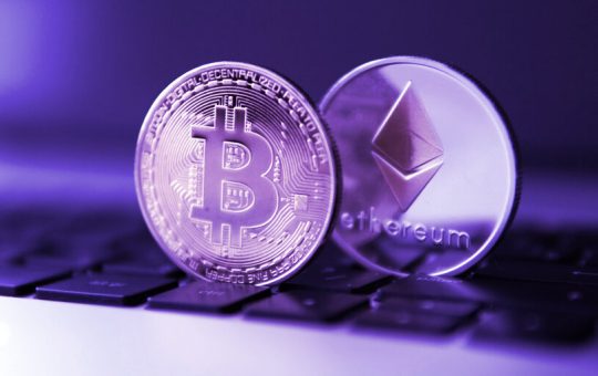 Over $344 Million Liquidated as Bitcoin, Ethereum Continue to Drop