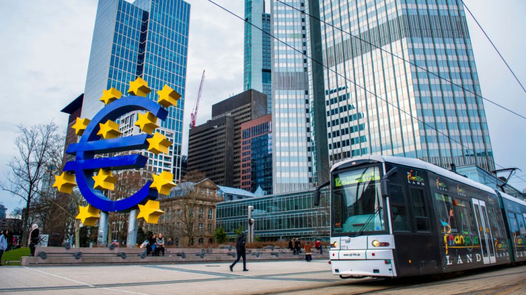 ECB to Decide Whether to Issue Digital Euro in 2023