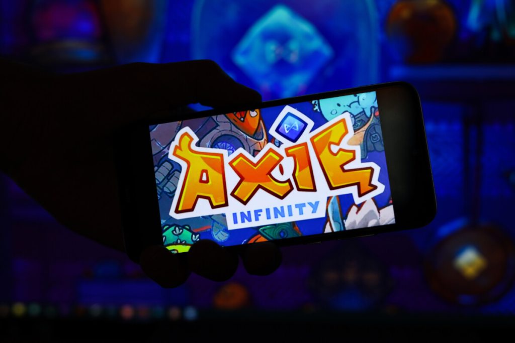 Philippine National Police Warns Citizens On Axie Infinity’s Play-to-Earn Model, Cites Security Concerns