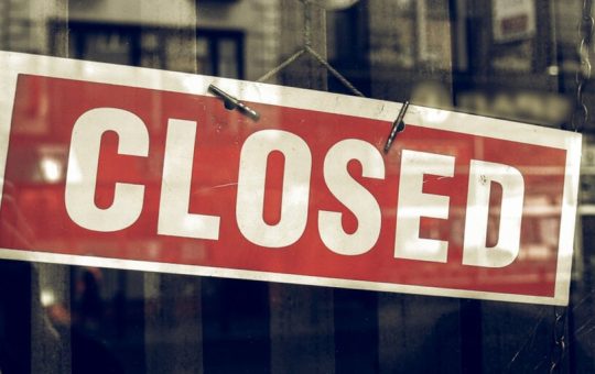 Crypto.com-Backed ZKX Protocol to Shutdown Amid Economic Challenges