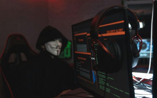 Aark Digital Offers 15% Bounty to Hacker Responsible for $1.5M Attack on Vaults