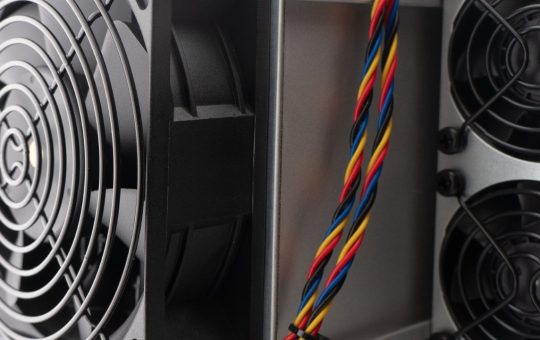 US Imposes Import Restrictions on Bitmain ASICs: Report