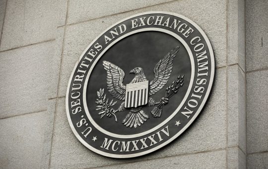 US SEC Commissioner Jaime Lizárraga to resign in January